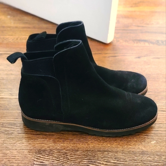 Blondo Black Suede Wateproof Boots - Size 9 - Picture 2 of 4